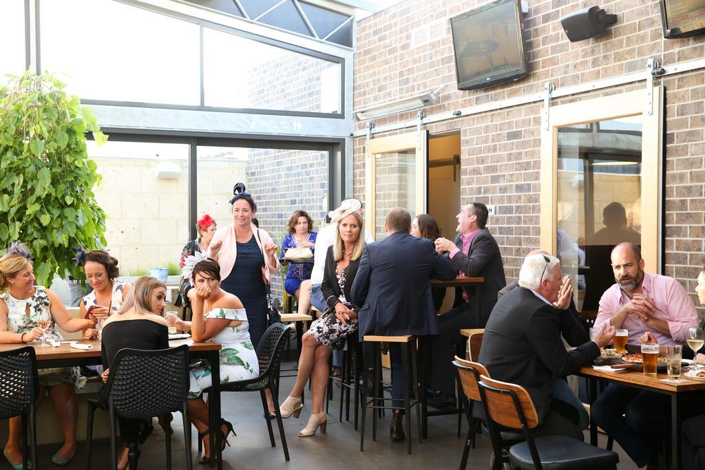 The Cally Hotel Warrnambool Buitenkant foto